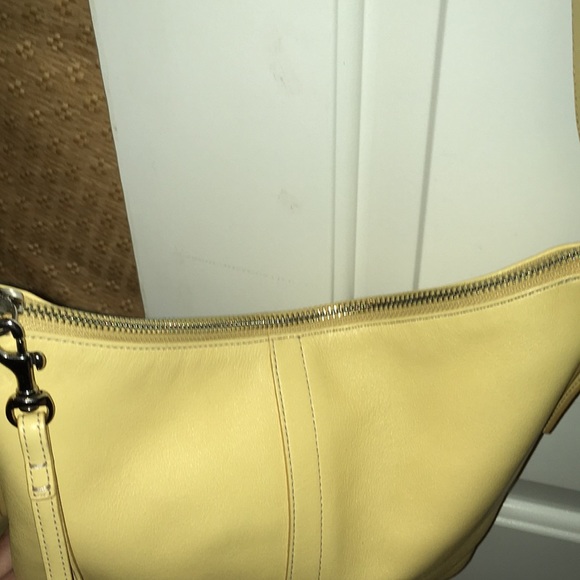 EUC COACH purse with matching wristlet - Picture 5 of 6